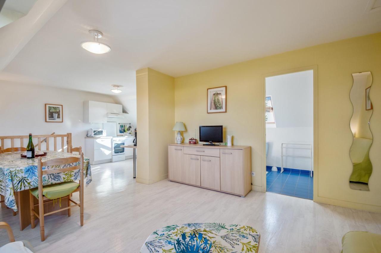 Appartement Confortable Avec Terrasse A Arzon 60 M² Exteriör bild